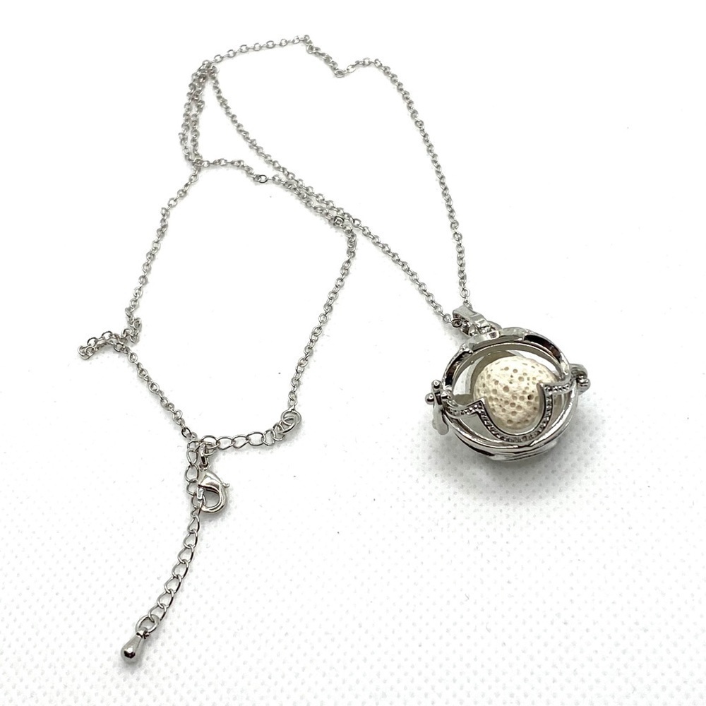 Necklace with Natural Rock White 18”+2”